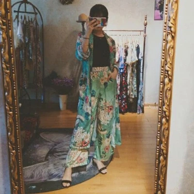 Ladies long holiday printed long-sleeved cardigan sun kimono loose jacket print wide leg pants Ladies long holiday printed long-sleeved cardigan sun kimono loose jacket print wide leg pants