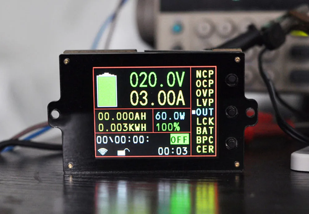 Аккумулятор постоянного тока 120V 200A Беспроводной Напряжение тока ватт мощность Емкость температура цифровой вольт Амперметр заряд разряда