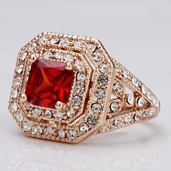 Y391 брендовые позолоченные австрийские кольца с красным чешским горным хрусталем