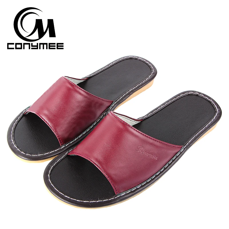 CONYMEE Home Slippers Summer 2018 Leather Shoes Sandals Woman Beach Slipper Non-slip Sexy Flip Flops Men Women Leather Sneakers цена CONYMEE Home Slippers Summer 2018 Leather Shoes Sandals Woman Beach Slipper Non-slip Sexy Flip Flops Men Women Leather Sneakers цены онлайн