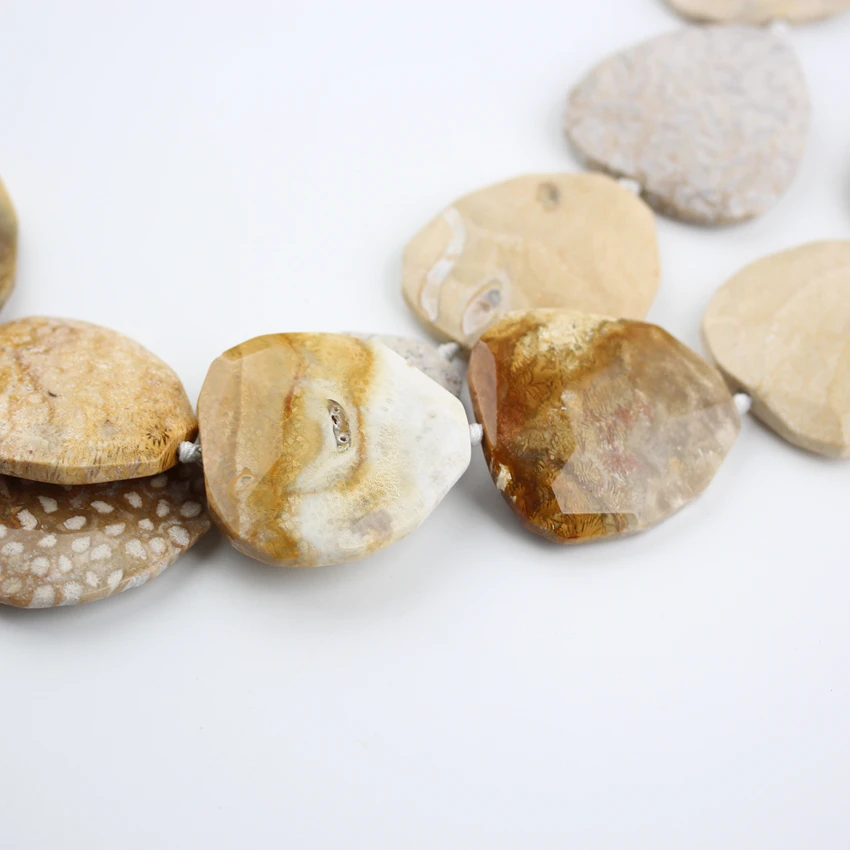 Big Size,8PCS/Str,Natural Coral Jades Pear Shape Beads,Middle Drilled Faceted Smooth Slabs Beads Jewelry