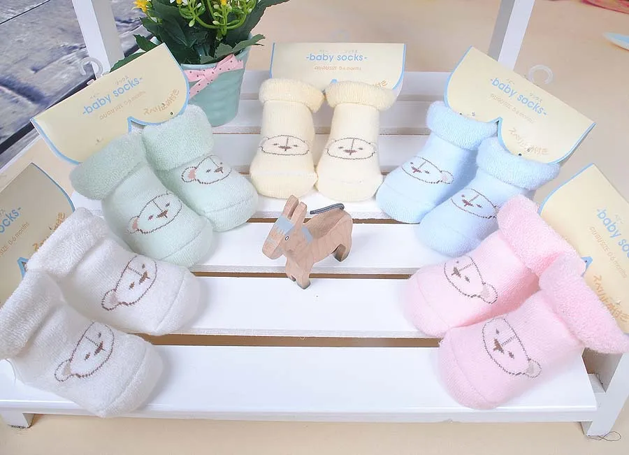 Новые детские носки нескользящие тапочки с принтом из мультиков, детские носки для малышей из чистого хлопка Всесезонная одежда мода новорожденных с изображением леса цветов на возраст от 0 до 6 месяцев