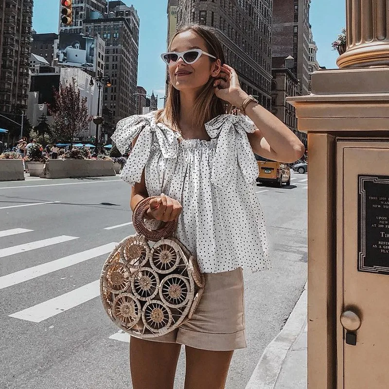 

Summer Polka Dot Chiffon Vest Top Women High Street Bohemian Bow Ruffles Tank Tops Ladies Casual Lacing Camis cwe0097-5
