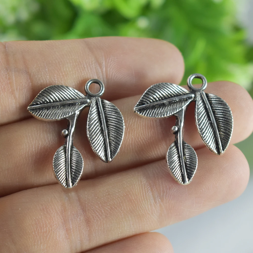 

10pieces 22x18mm Antique Silver Charms Pendant Leaf Jewelry Making DIY Handmade Craft