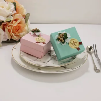 

50PCS square Paper Boxes Candy Box Wedding Favors Gift Sweet Favour Holder Party Birthday Baby Shower Supply