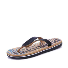 2017 Mens Flip Flops Soft Leather Slippers Summer Fashion Beach Sandals Shoes For Men Flip Flop Cool Letter Gesign Slippers