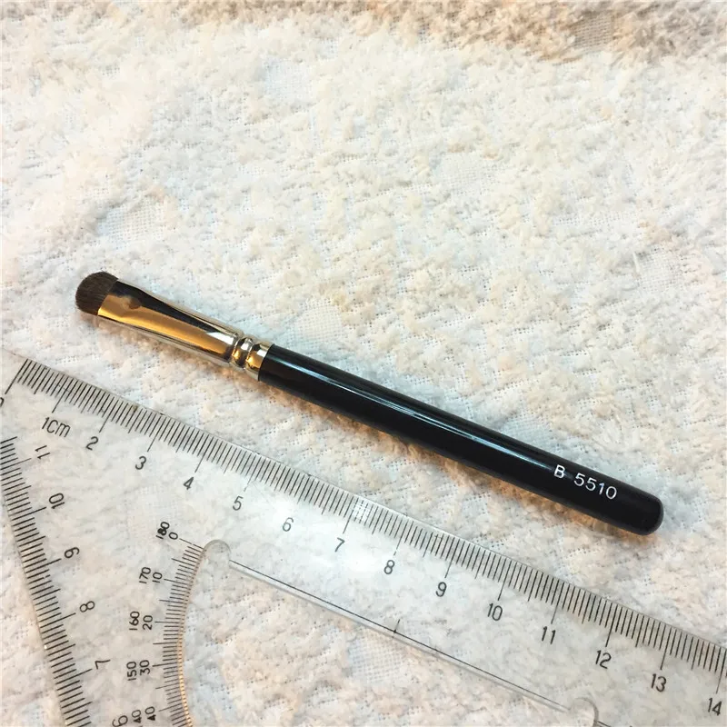 Hakuhodo B5510 Smudge Brush _ 1