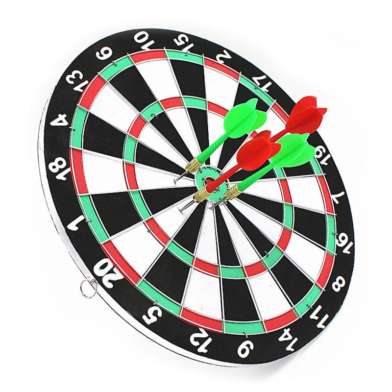 Дартс с дротиками. Кабинет для дартса. Лучший дартс. Лучший дартс. Лучший дартс.
