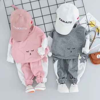 

Baby girl spring and autumn new female treasure sweater suit girl cute girl clothes cartoon casual sports cotton two-piece suit