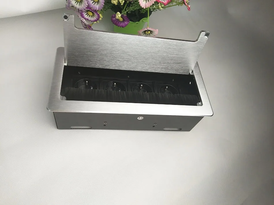European standard power outlet-6