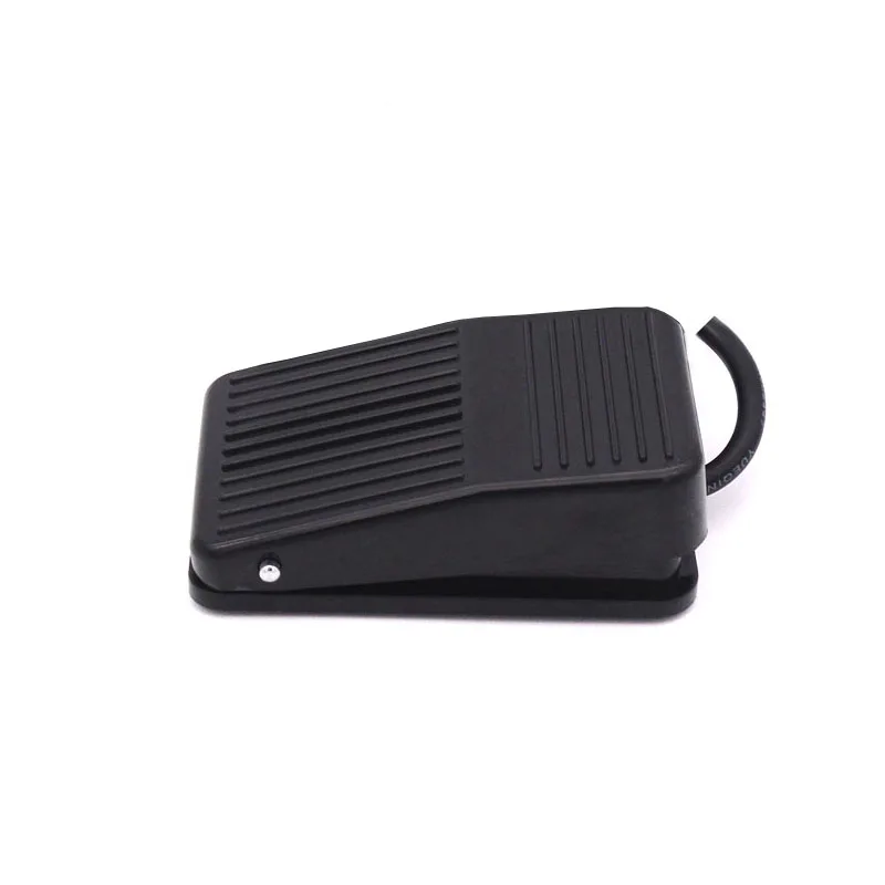 

AC 220V 10A 1 NO 1 NC SPDT Momentary Foot Controller Pedal Switch