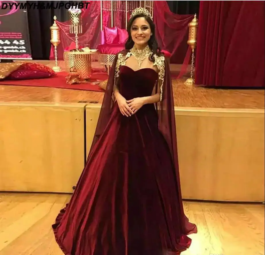 

Burgundy Velvet Long Evening Dresses with Cape Sweetheart Elegant Dubai Prom Gown Long Pageant Dress