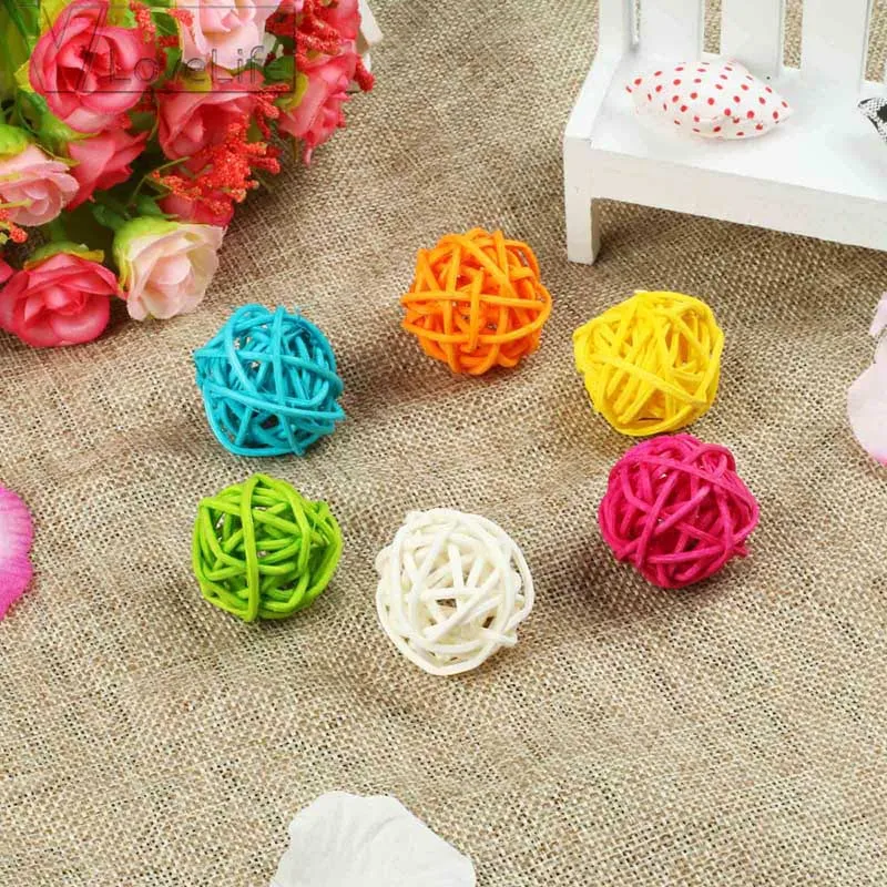 

10pcs 3cm Rattan Round Many Colors Wedding Decoration Birthday Party DIY Ornaments Lovely Rattan Star Sepak Takraw Kids Toys