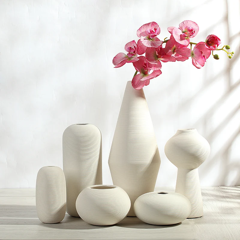 

Elegant Simple Ceramic White Striped Modern Vases Decoratives Porcelain Tabletop & Floor Vase For Homes Decoration