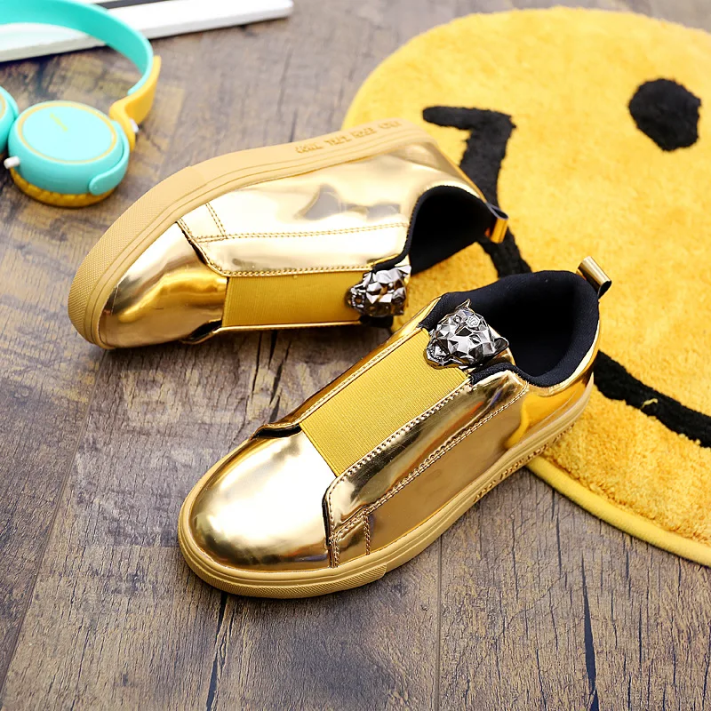 Männer Skateboard Schuhe Männer Turnschuhe Fuß Weiß Stan Schuhe für Männer Gold Silber Schwarz Blau Pailletten Beleuchtete Schuhe Flache Schuhe