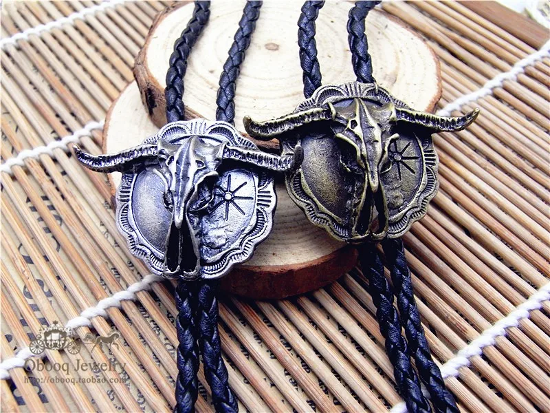 

Bolo Tie Retro Bull head shirt chain Bison cow poirot led rope leather necklace Long tie hang