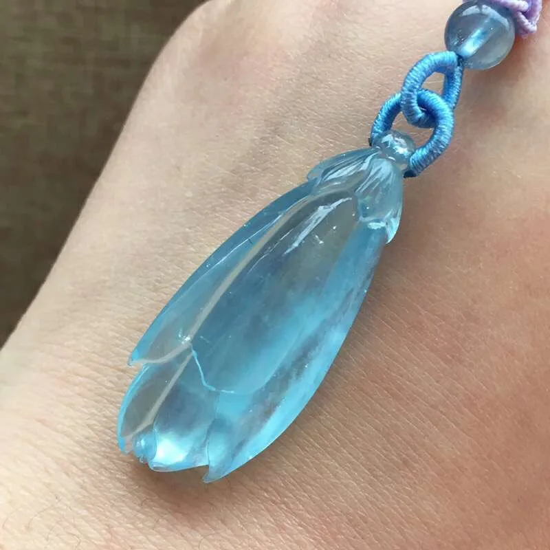 

39.6x15.9x10mm Natural Aquamarine Blue Transparent Crystal Pendant With Fashion Ocean Necklace For Women AAAAA Drop Shipping