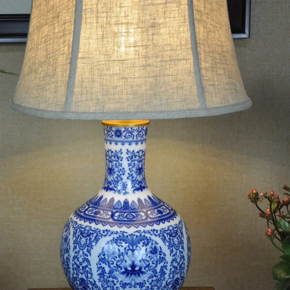 Blue and white Art Chinese porcelain ceramic table lamp bedroom living room wedding table lamp Jingdezhen ceramic lamps handmade (4)