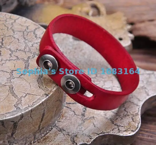 G144 Red Cute Retro Buttons Handmade Plain Leather Wristband Bracelet
