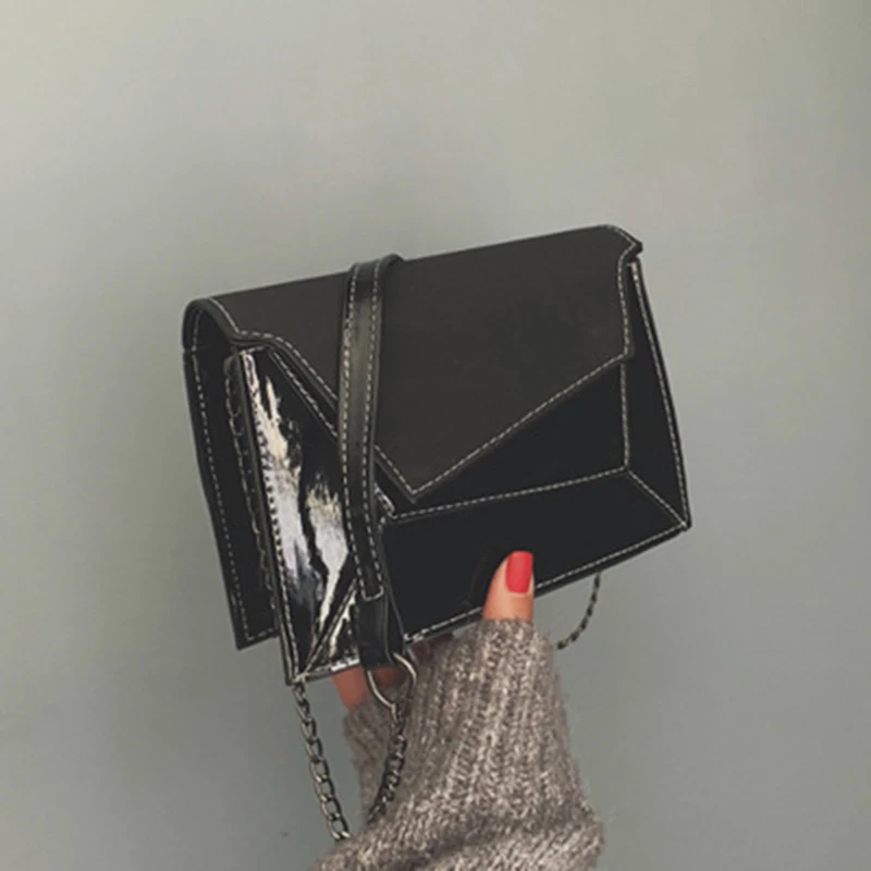 

Female 2019 four seasons new retro hit color tide multi-function fashion elegant one-shoulder diagonal versatile simple handbag