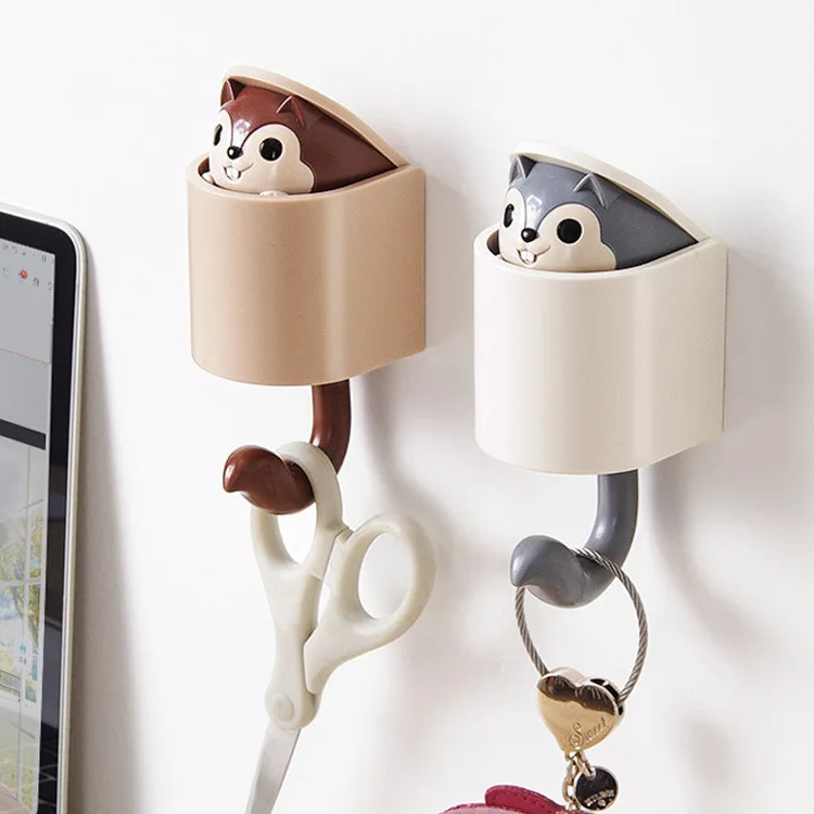 

1pcs Animal Wall Door Clothing Hook Squirrel Design Storage Rack Wall Storage Hook Hanger Cartoon Kitchen Keys Sticky Holder