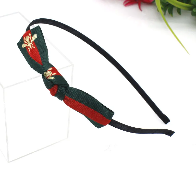 

2pcs Temperament red and green goden bee stripe tie knot bow hair band hairband simple headband rubber band female