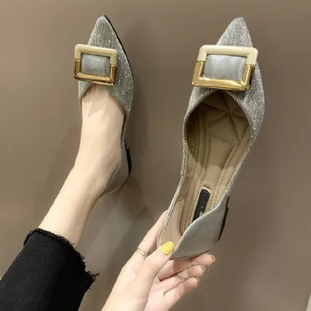 

Shoes women 2019 spring fashion new wild shallow mouth sequin metal buckle flat solid color single shoes