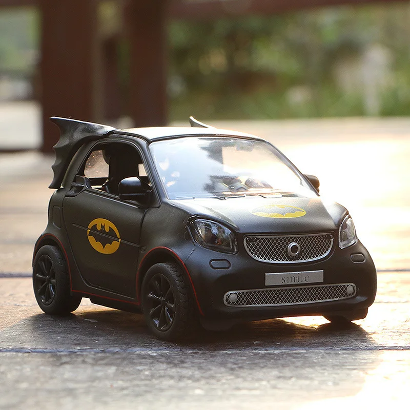  Hot 1:36 Wheels Diecasts Vehicle Batman Smart Lambor Car Model Pull Back Sound Light Collection Toy