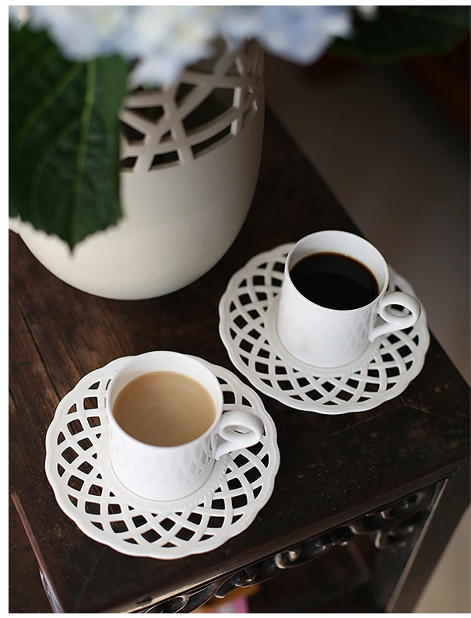 Скандинавские костяные фарфоровые кофейные чашки и блюдца, изысканные полые кофейные чашки, чайные чашки, послеобеденные чайные чашки, домашняя посуда для напитков