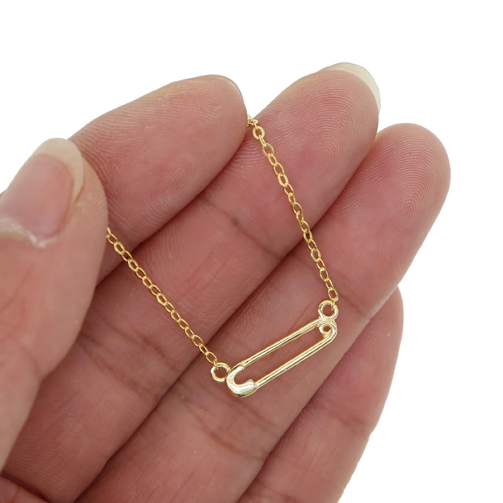 Минимальный изящный простой подарок для девочки, ювелирное изделие из стерлингового серебра 925 пробы, крошечная безопасная булавка, серебряная цепочка, ожерелье