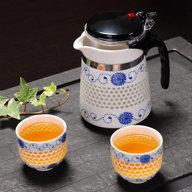 

Travel China Kung Fu Tea Set 1 Teapot 2 Cups Blue and White Kettle Strainer Tea Filter Infuser Coffee Cup Drinkware Tea Cup