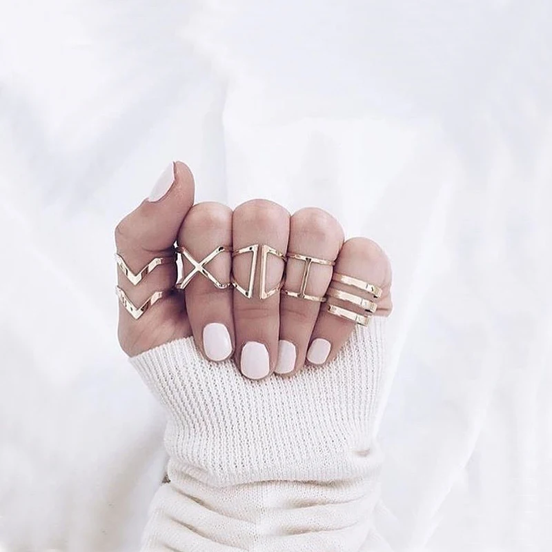 

5 Pcs/ Set Vintage Bohemian Stack Rings V Chevron Rings Geometric Irregular Joint Rings Knuckle Nail Ring Set for Women Girls