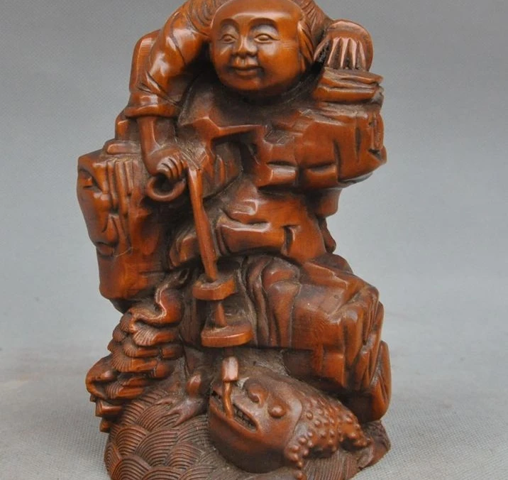 

Chinese Old Boxwood Hand-Carved Wealth Lucky Money Liu plays Golden Toad Statue