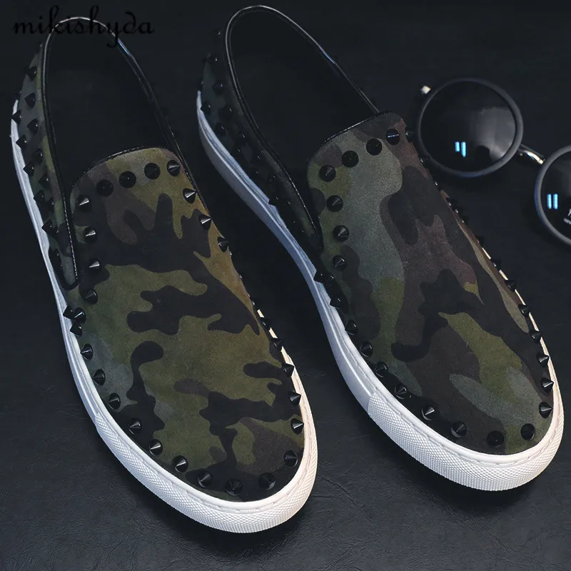 

2017 Cheap Summer Dress Nail Rivets Men Loafers Luxury Camouflage Creeper Horse Hair Men Casual Leather Shoes Designer Sneaker