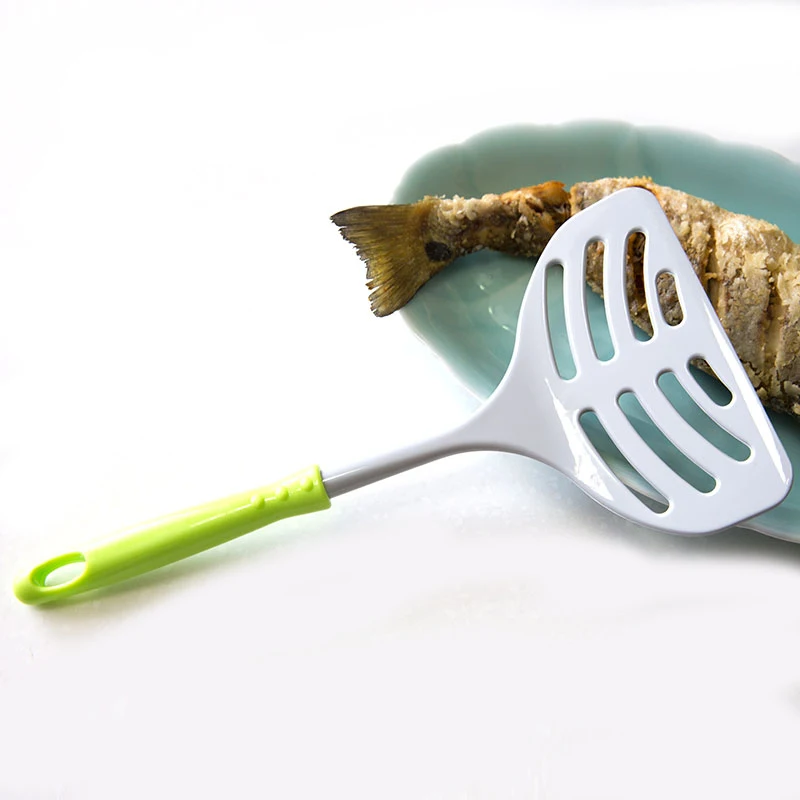 2.1  Silicone Cooking Utensils Large Size Turners For Fried Steak Shovel Long Handle Slotted Turner Spatula Kitchen Tools
