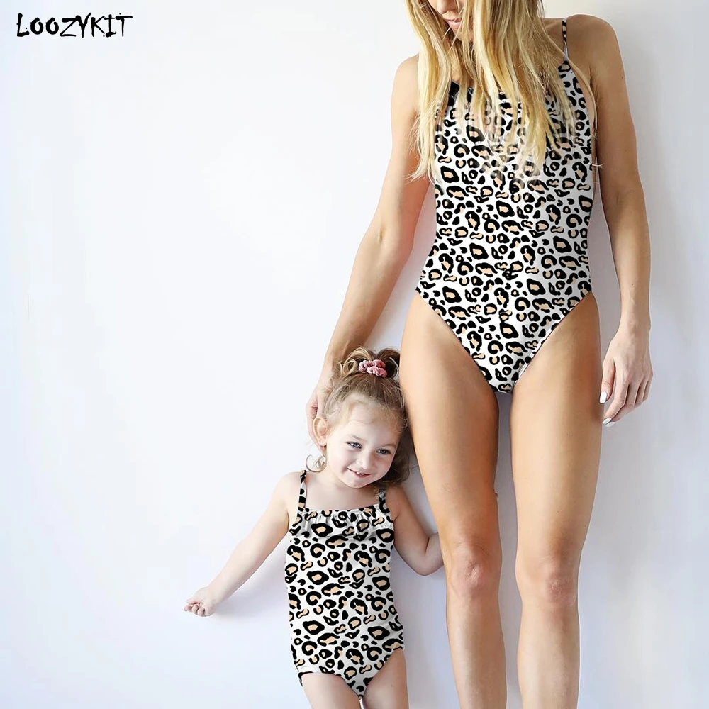 

LOOZYKIT 2019 Summer Family Leopard Matching Swimwear FashionMother Daughter One piece Bikini Beachwear Baby Girl Bathing Suit