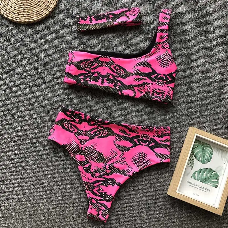 

New Women Split Swimsuits Snake Skin Printed One Shoulder Bra Bikini + Swimming Briefs LMH66