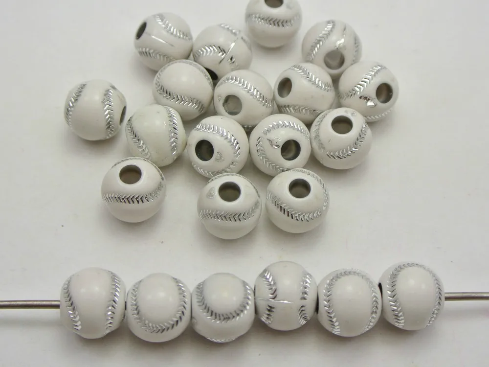 

100 White Sparkling BaseBall Pattern Acrylic Round Beads 12mm