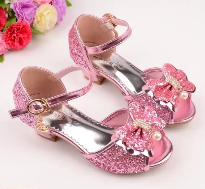 2018 Новый Дети принцессы сандалии для девочек Свадебные Туфли модельные туфли на высоком каблуке вечерние туфли для девочек кожаные бутсы