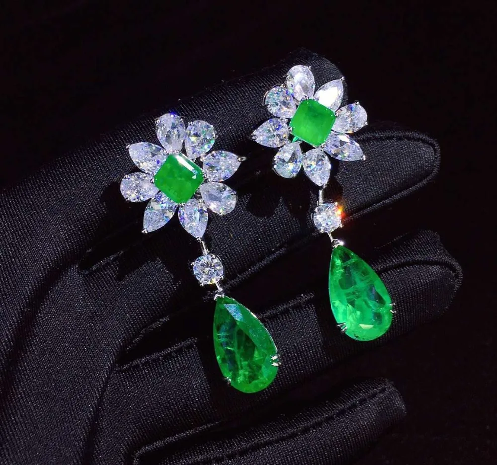 

Серьги-капельки женские из серебра 925 пробы с фианитами, 22 х47 мм