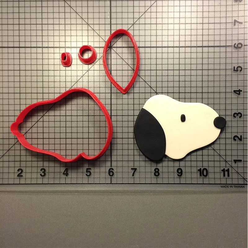 

Custom 3D printed Cartoon Character Cookie Cutter Set Cake Decorating Tool Cake Press Baking Mould Cookie Stamp