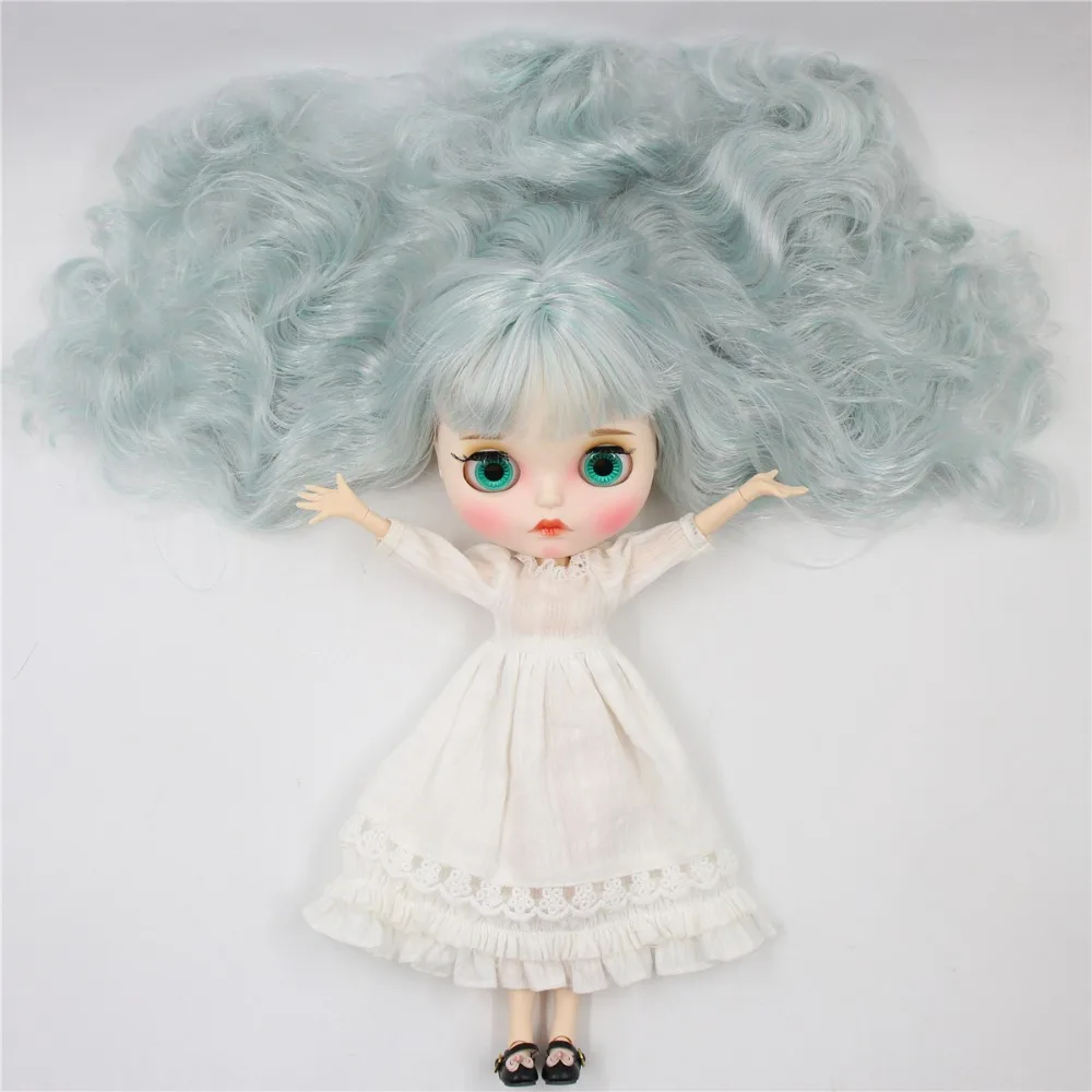 Teresa – Premium Custom Neo Blythe Doll with Multi-Color Hair, White Skin & Matte Pouty Face 2