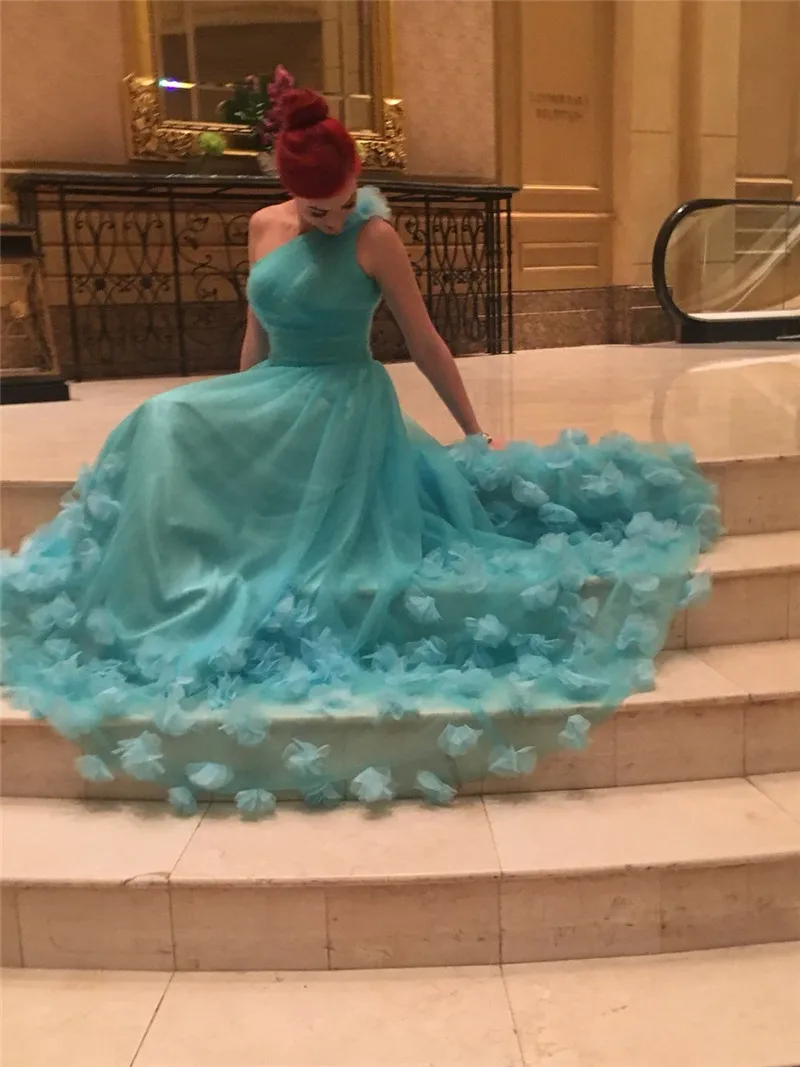 UTB8TCGUXf2JXKJkSanrq6y3lVXaj