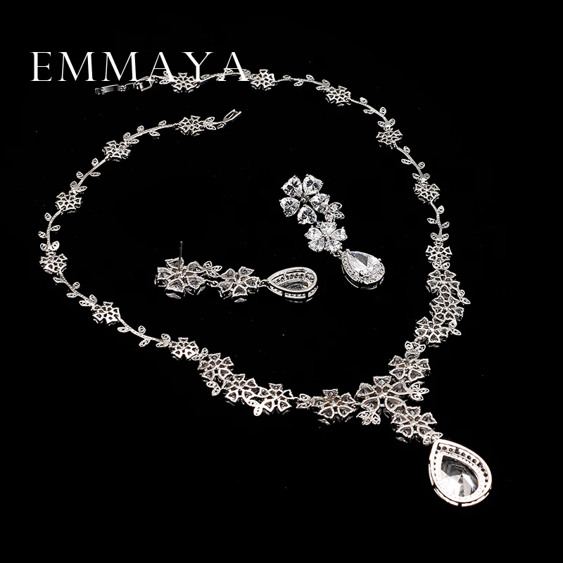 Женский классический цветок с цирконом Emmaya комплект ювелирных изделий для