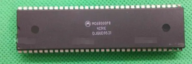 Freeshipping MC68000P8 MC68000P MC68000 | Электроника