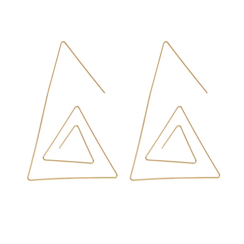 

2018 new simple and versatile paper clip geometric triangle earrings wholesale
