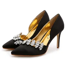 2017 Sexy Pointed Women Pumps Thin High Heels Shoes Red Black High-heeled Women Wedding Shoes Plus Size889-82TS