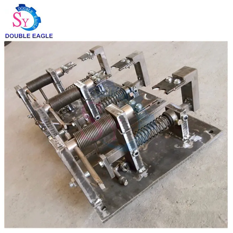 US $179.00 Wholesale Price Cheap Commercial Small Hand Cashew Nuts Sheller Manual Commercial Table Cashew Shelling Peeling Machine