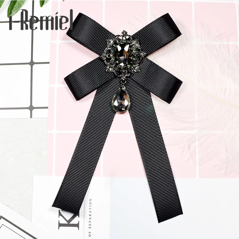 

i-Remiel Brooches Zinc Alloy 2017 Promotion Rushed Pin Broche Manual Bow Brooch Women Clothing Accessories College Cloth Art