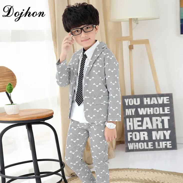 

2pcs/suit New School Style Striped Boy Suit Children Clothes Triangle Pattern Kids Suit 3 Colors Blazers Fashion Boy Outfitst315